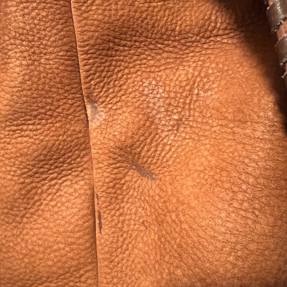 Hobo Sheila Large Satchel Henna Honey Brown Pebble Leather Tote Bag - Picture 11 of 15